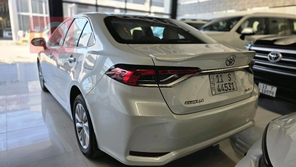 تۆیۆتا کۆرۆلا